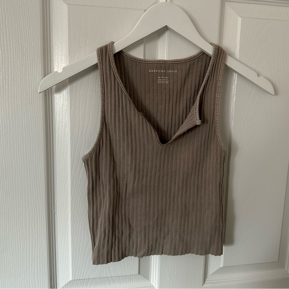 Tan Ribbed Cropped Tank Top
